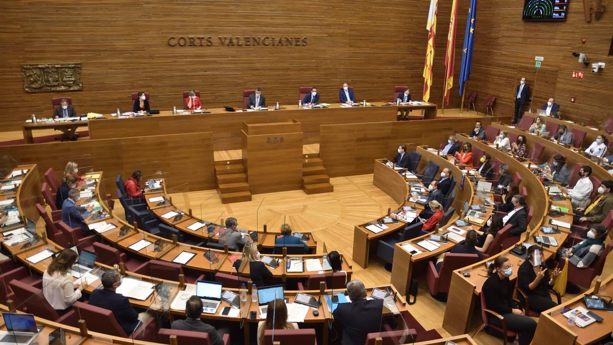 Pleno de las Corts Valencianes