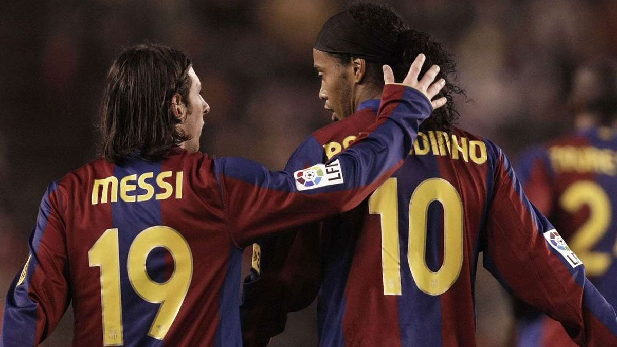Messi da el pésame a Ronaldinho