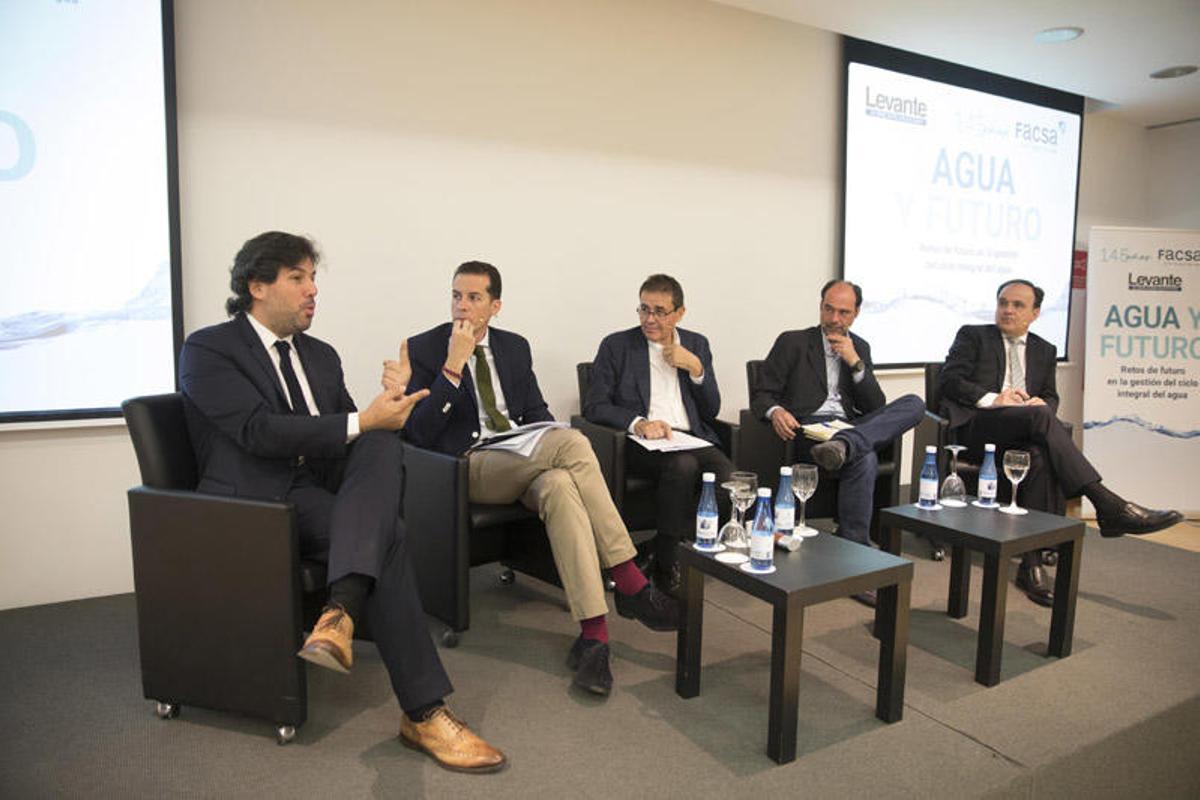 Desayuno 'Agua y futuro' organizado por Levante-EMV y Facsa