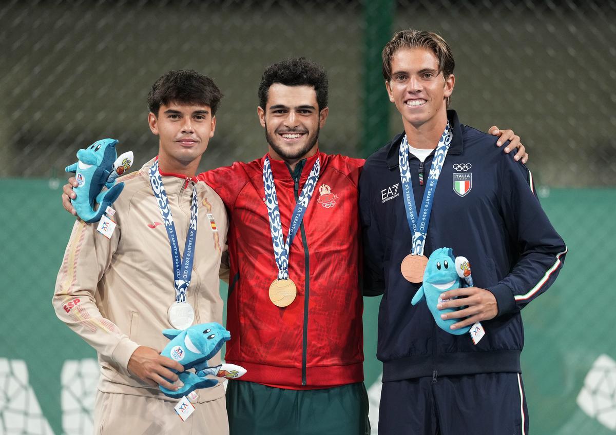 Alejo Sánchez cierra Taranto con un triplete de plata.