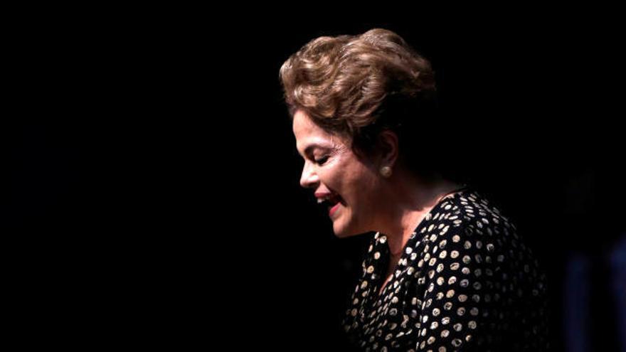 El Gobierno de Brasil recurre la suspensión de Dilma Roussef