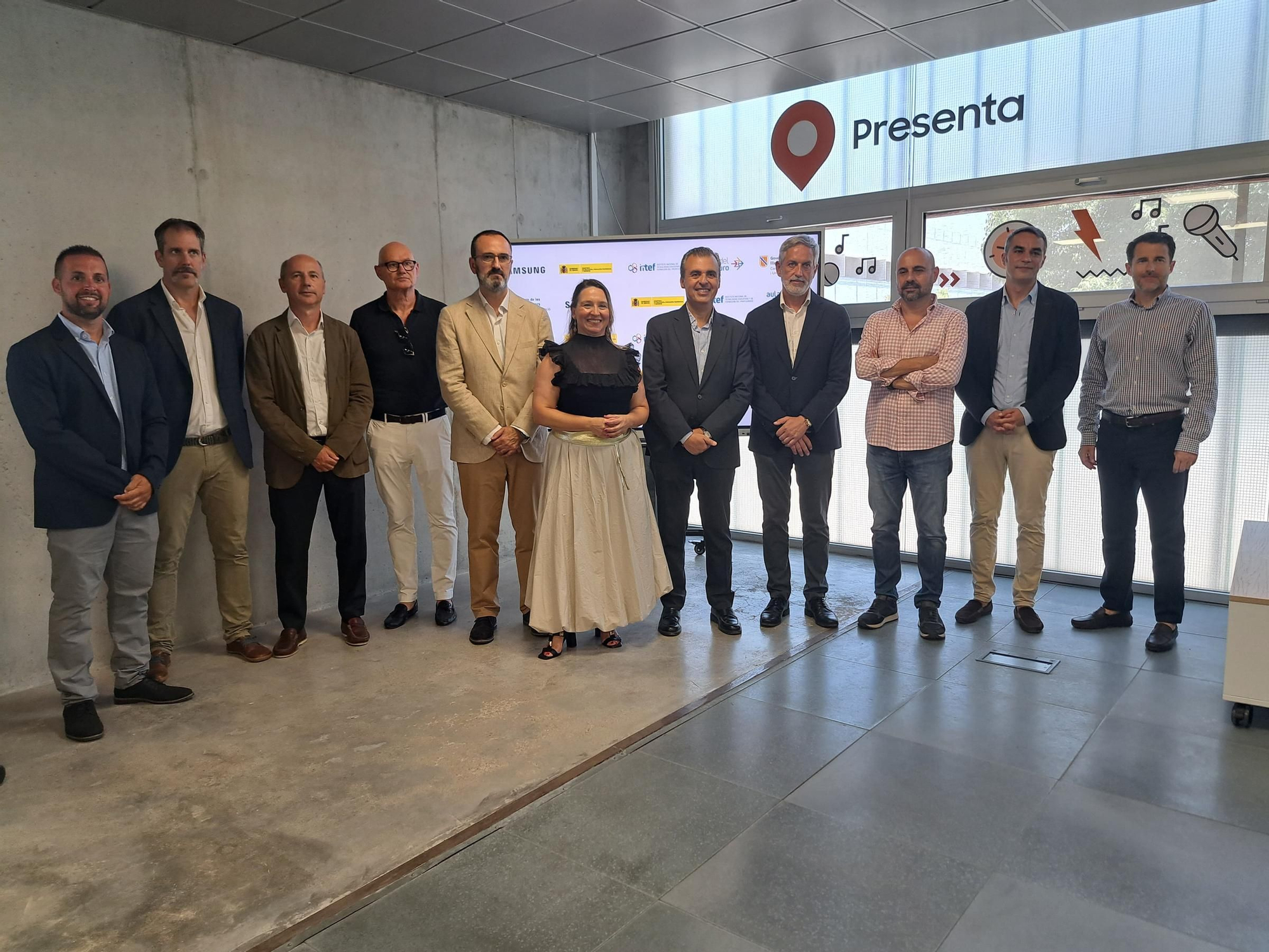 FOTOS | Un 'aula del futuro' en Mallorca para enseñar a los docentes a usar la tecnología de forma responsable