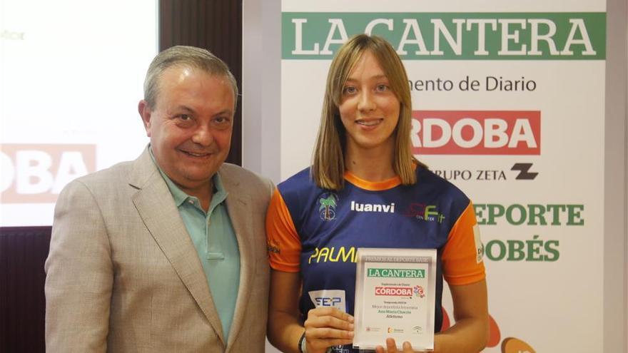 Ana María Chacón acude a los Juegos de la Juventud