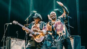 Earth, Wind & Fire Experience, fites ‘funky’ sense màquines a Arts d’Estiu