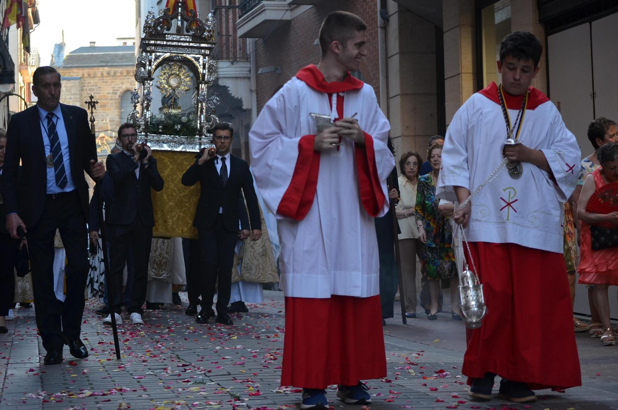 Así ha sido la Procesión del Corpus en Benavente