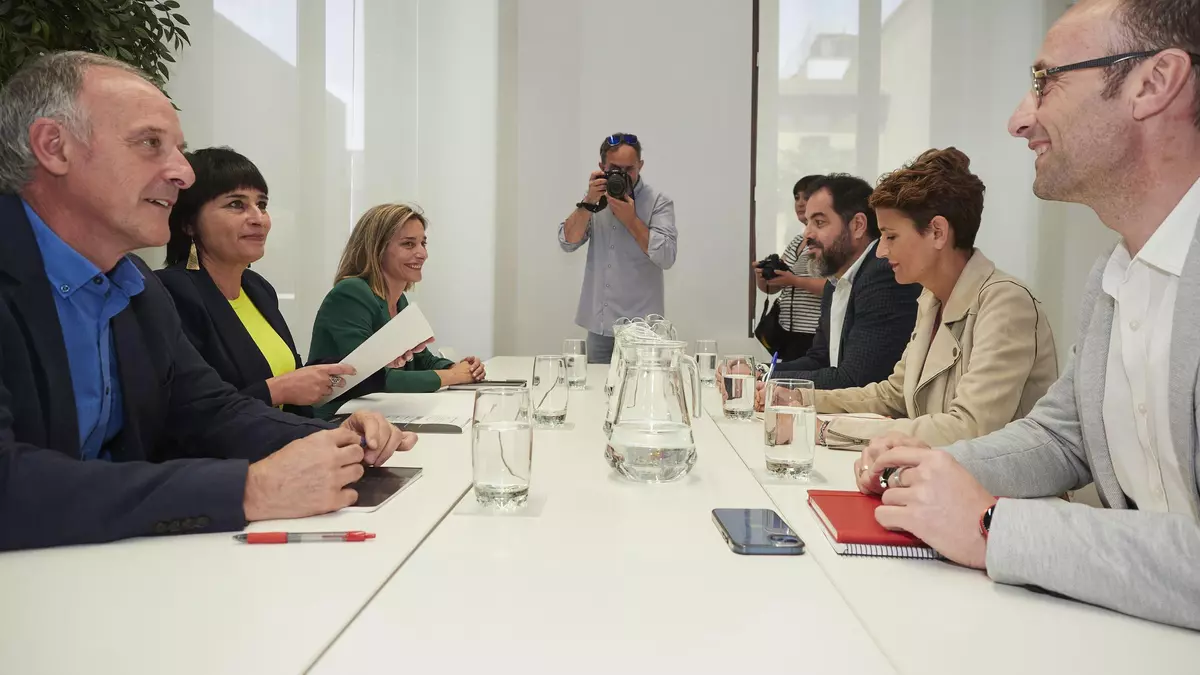 Los socialistas navarros trasladan a Bildu que no van a negociar ningún gobierno con ellos