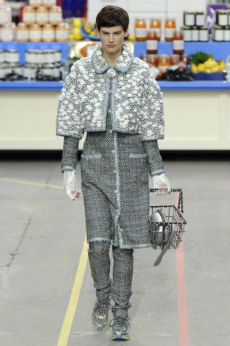 Chanel, Paris Fashion Week, Semana de la Moda de París, desfile, pasarela, la Maison, diseñador, Karl Lagerfeld