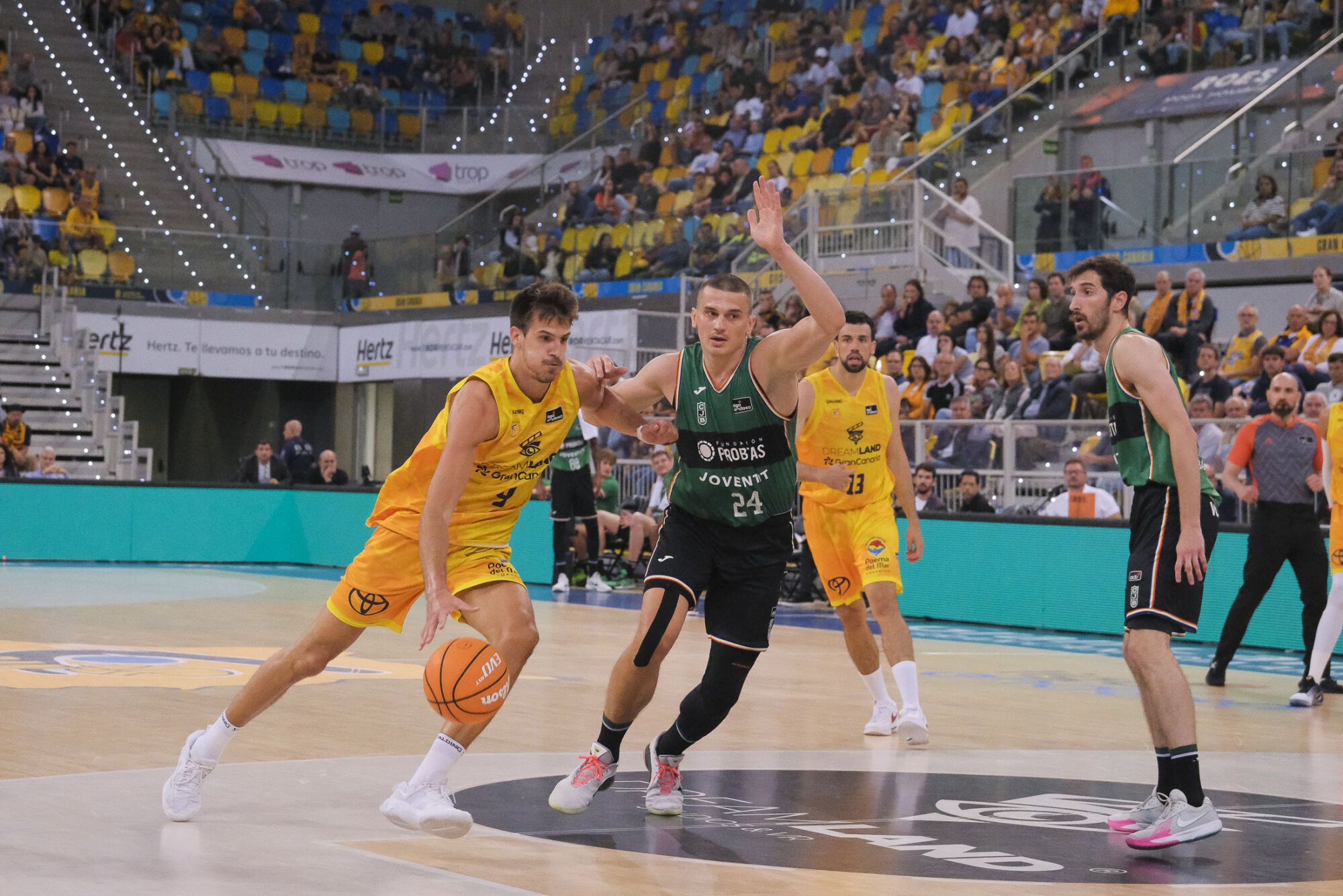 El partido CB Gran Canaria-Joventut, en imágenes