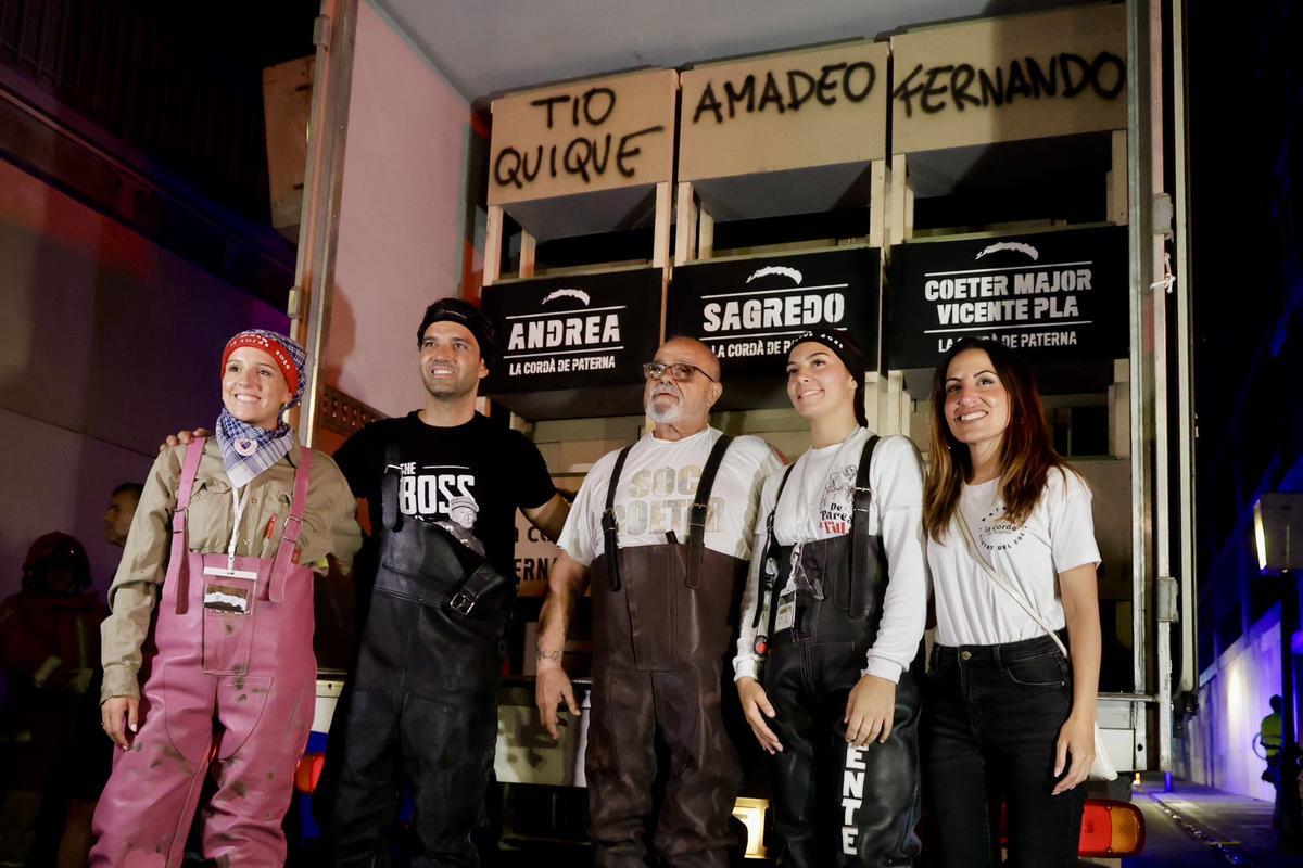 La Cordà de Paterna en fotos: Así ha sido el espectáculo pirotécnico