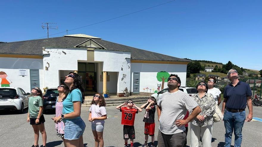 La ciencia, más cerca de los colegios rurales gracias a esta iniciativa del Gobierno regional que se estrena en Allande