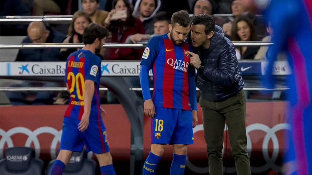 Ni Sergi Roberto ni Jordi Alba jugarán de inicio ante el PSG