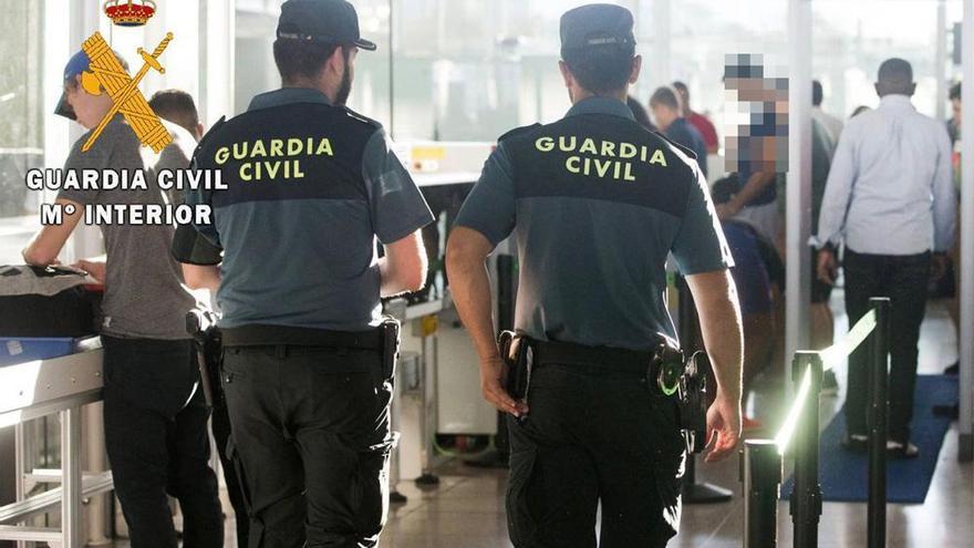 Siete guardias civiles en la reserva prestan servicios de seguridad en sedes judiciales y fiscales de Cáceres