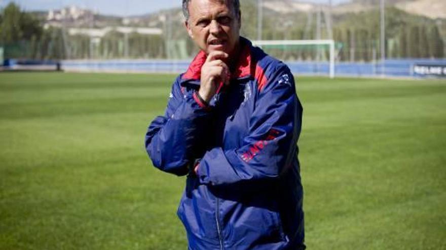 Joaquín Caparrós llegó el pasado verano al banquillo del Levante UD.