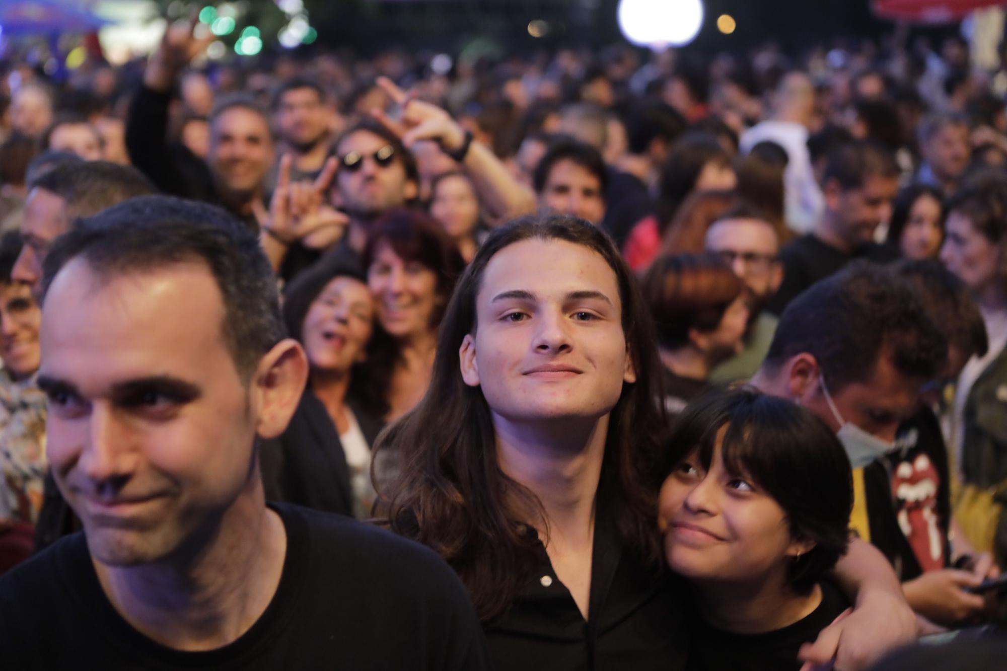 Así fue la apoteosis de Calamaro en Gijón