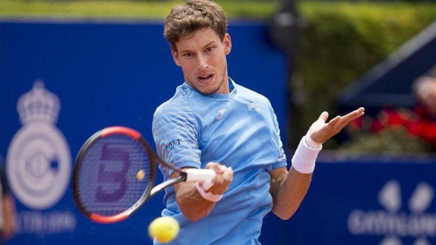 Tsitsipas alcanza su primera final ATP tras batir a Carreño en Barcelona