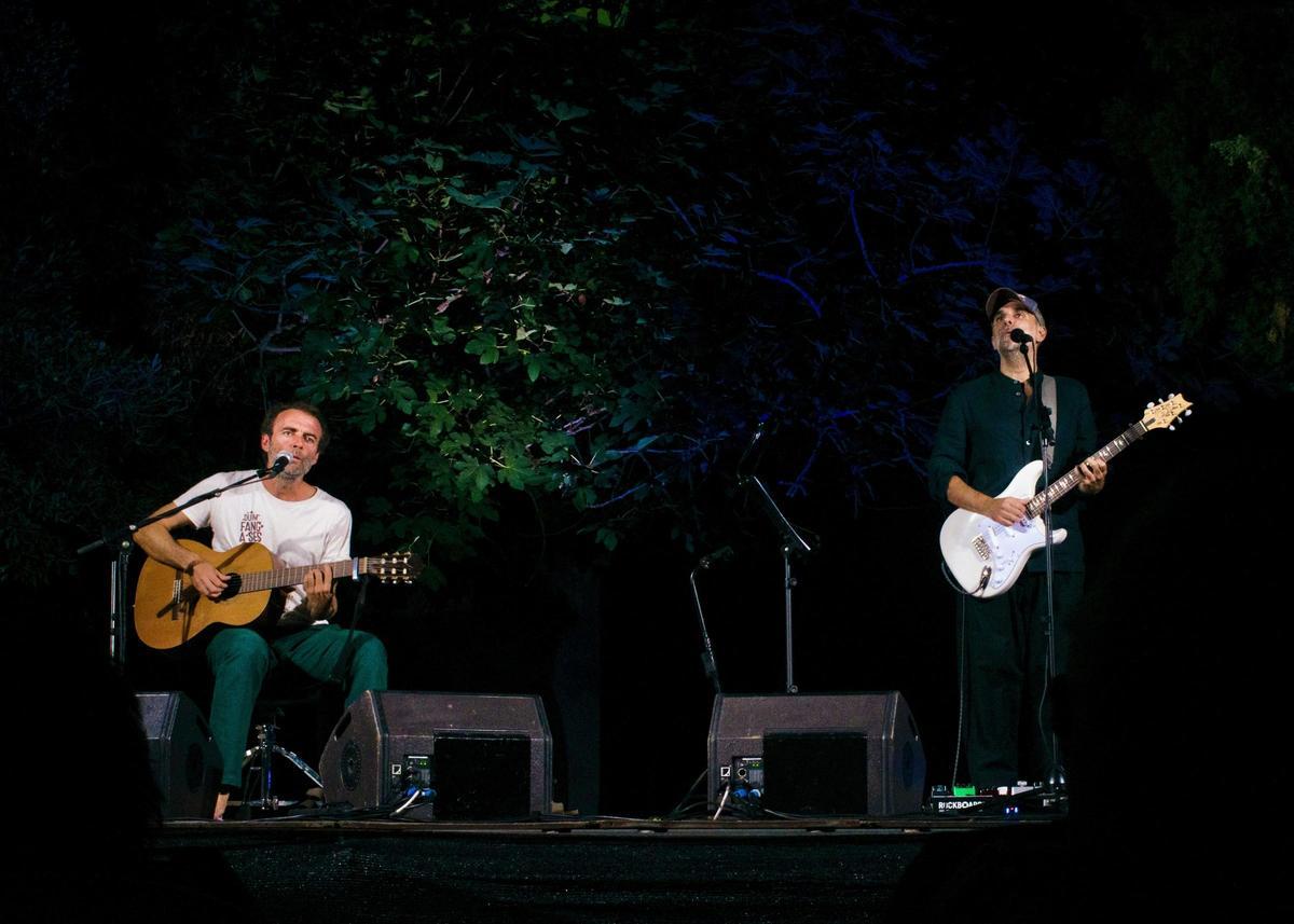 Joan Miquel Oliver &amp; Miquel Serra