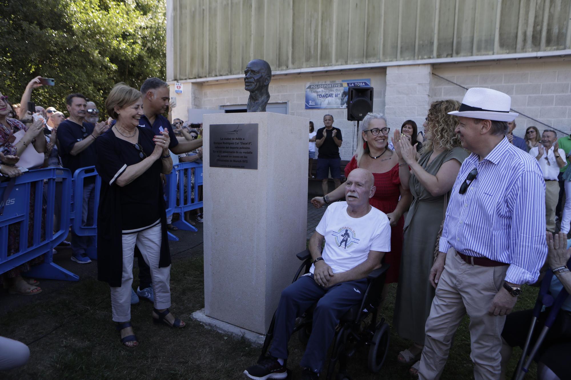 Avilés homenajea a Dacal en el 50º. aniversario de su bronce en Múnich