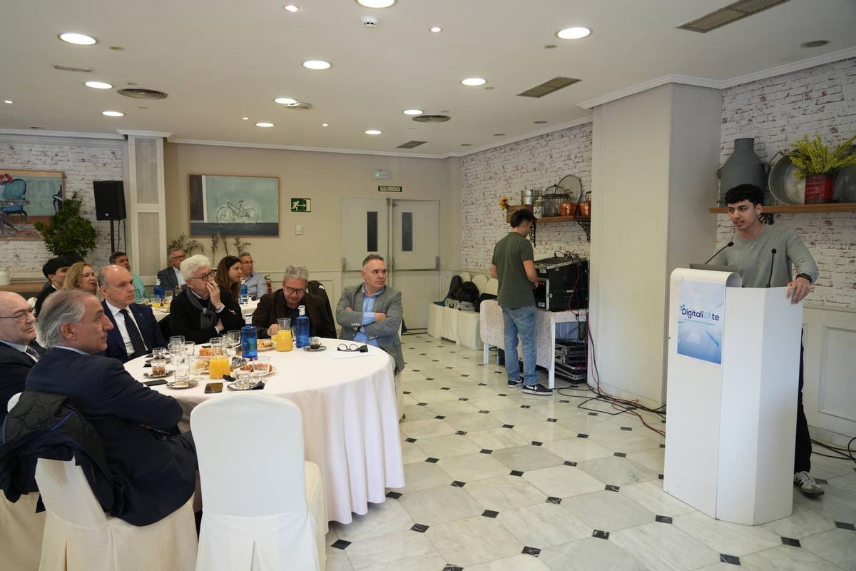 Hotel Ares. Evento Digitalízate sobre IA generativa y automatización de procesos Hotel Ares. Evento Digitalízate sobre IA generativa y automatización de procesos
