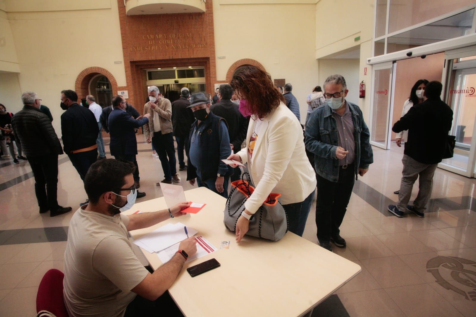 Las imágenes de la asamblea de Castelló del PSPV-PSOE