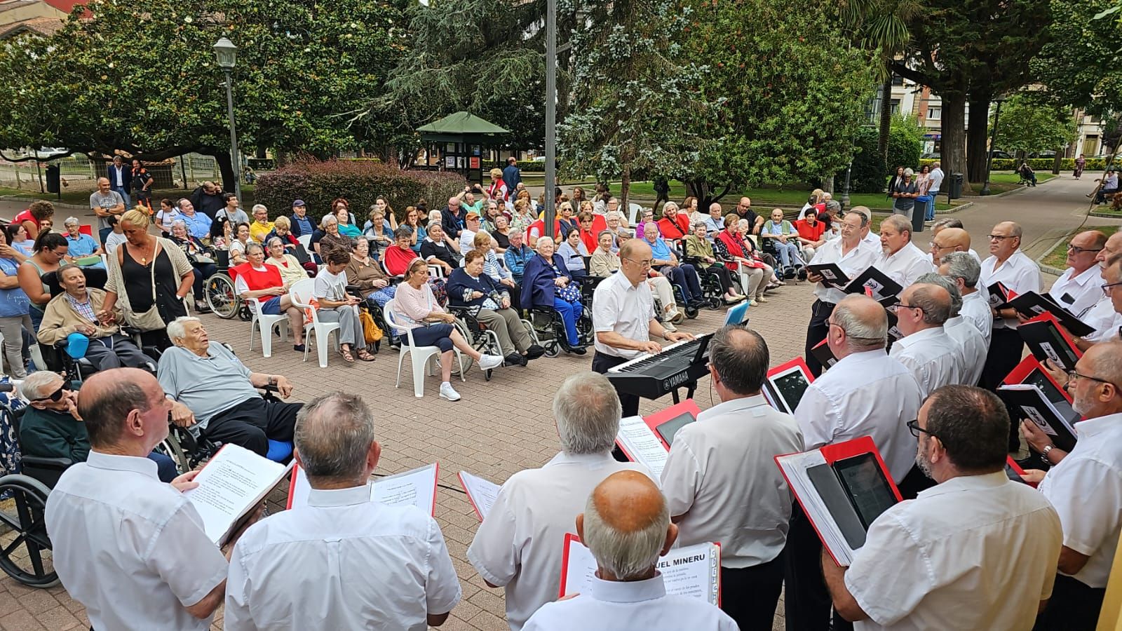 Primer encuentro de las tres residencias de Villaviciosa: &quot;Ha sido una gran experiencia&quot;