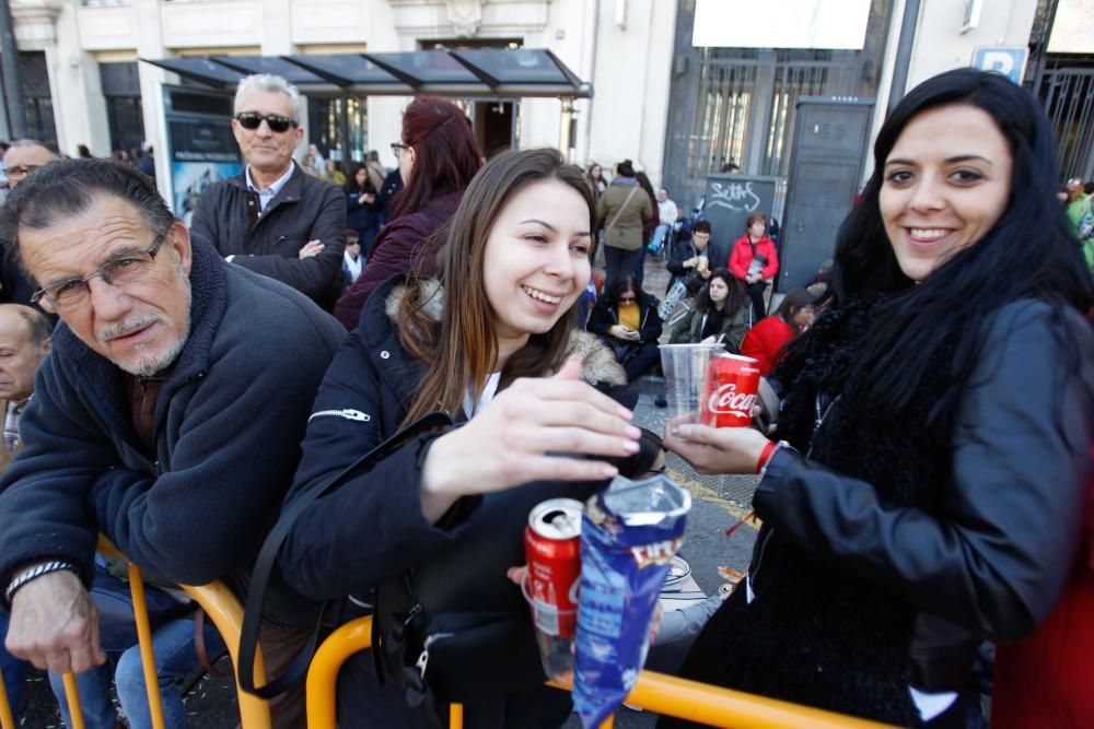 Búscate en la mascletà del 12 de marzo