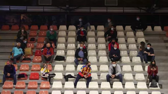 Partido de la LIga Nacional de Fúbol sala entre el Levante ud fs y el O Parrulo de Ferrol
