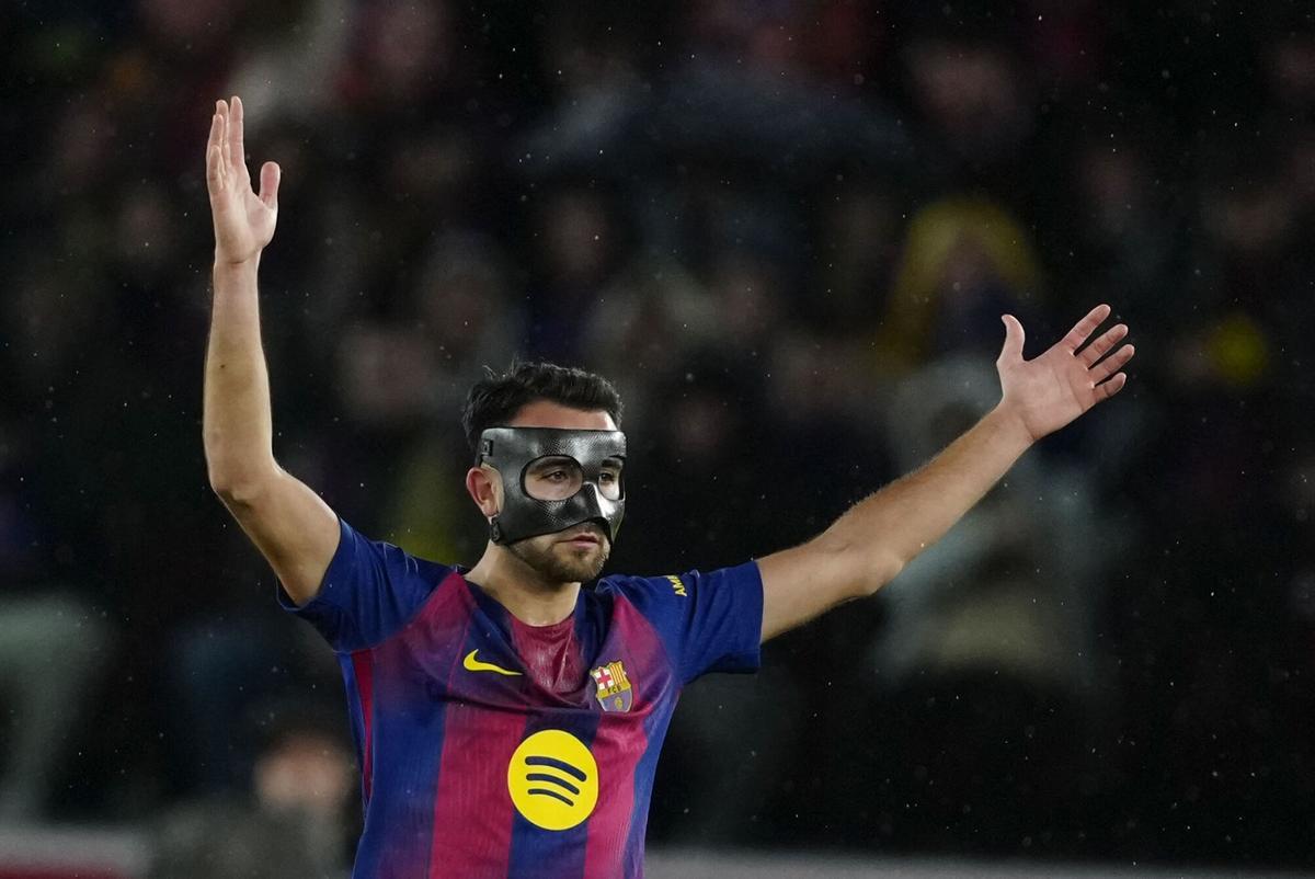 Eric Garcia puede adaptarse a la posición de pivote