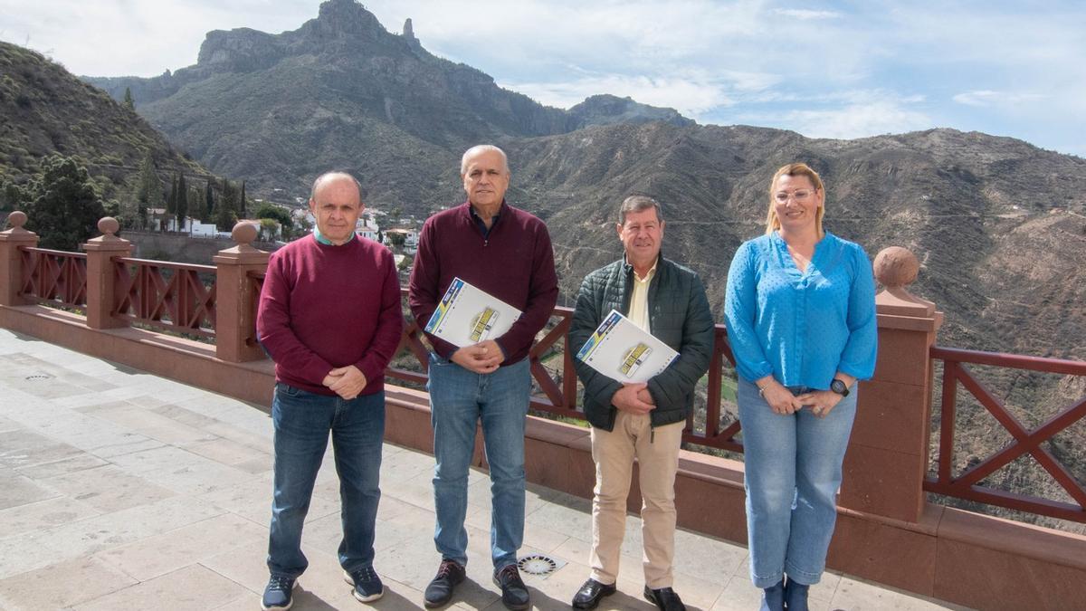 Imagen de la firma de la renovación del convenio entre la organización del Rally Islas Canarias y el Ayuntamiento de Telde.