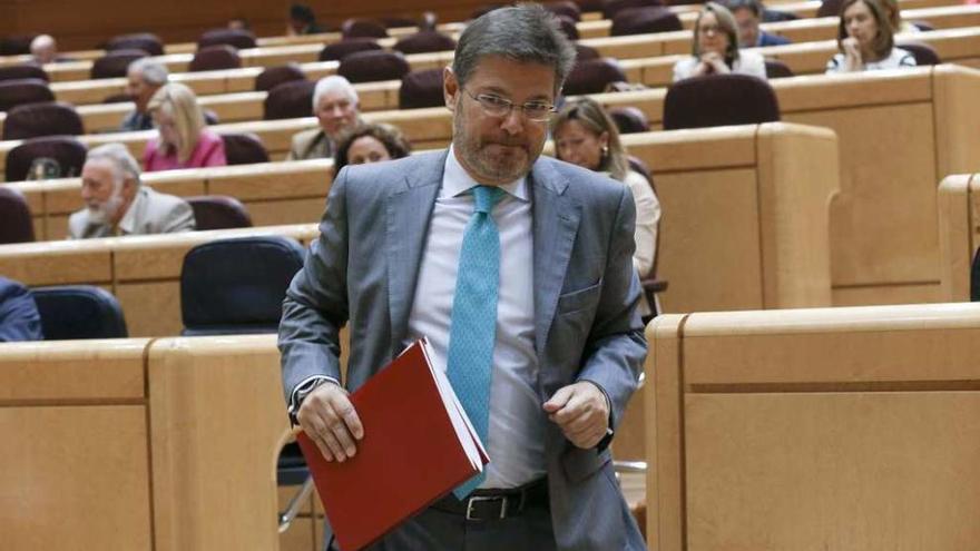 Rafael Catalá, ministro de Justicia, durante una intervención en el Senado. // Efe