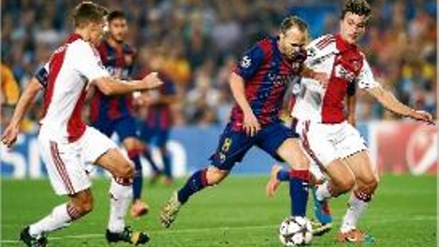 Andrés Iniesta, durant un partit de Lliga de Campions contra l&#039;Ajax.