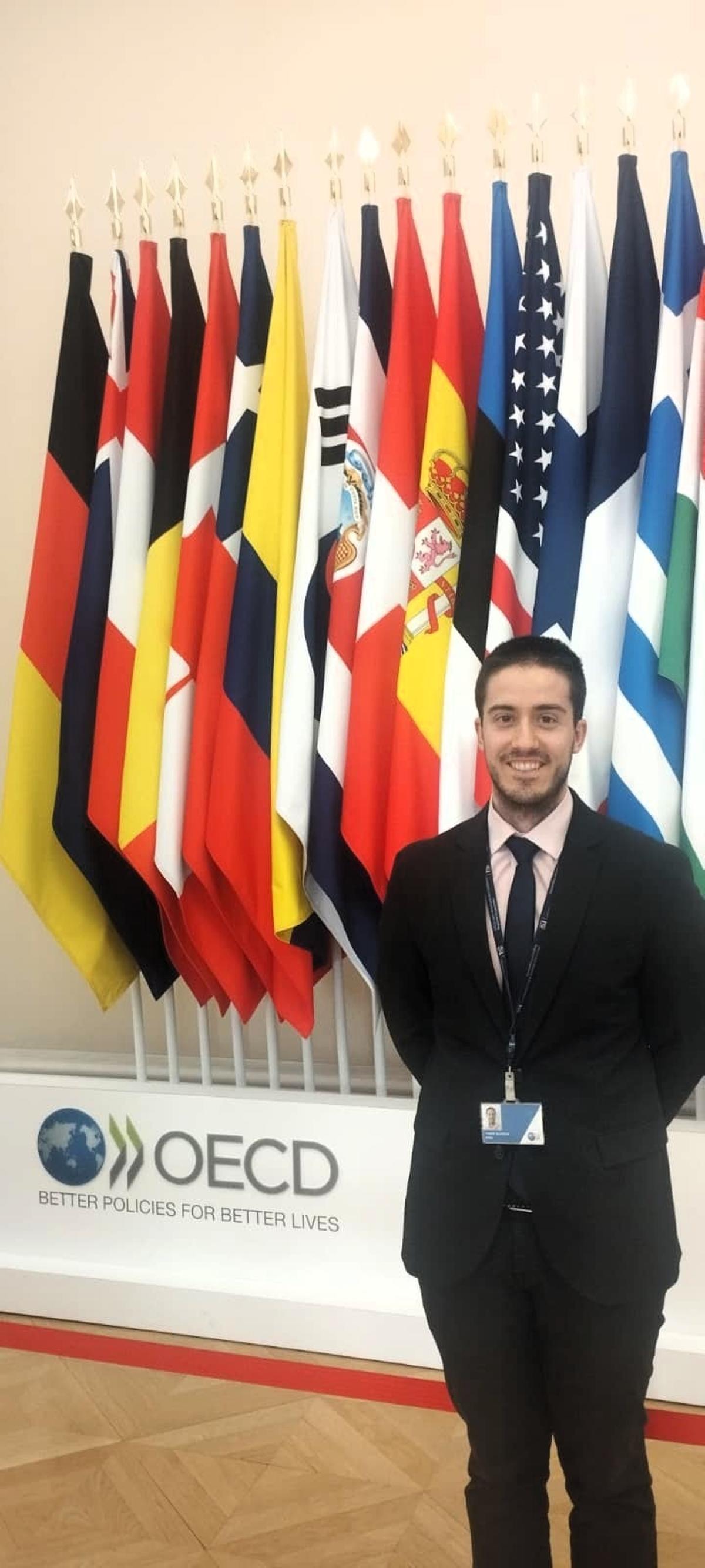 Pablo Timón, Organización para la Cooperación y el Desarrollo Económicos (OCDE), en París (Francia).
