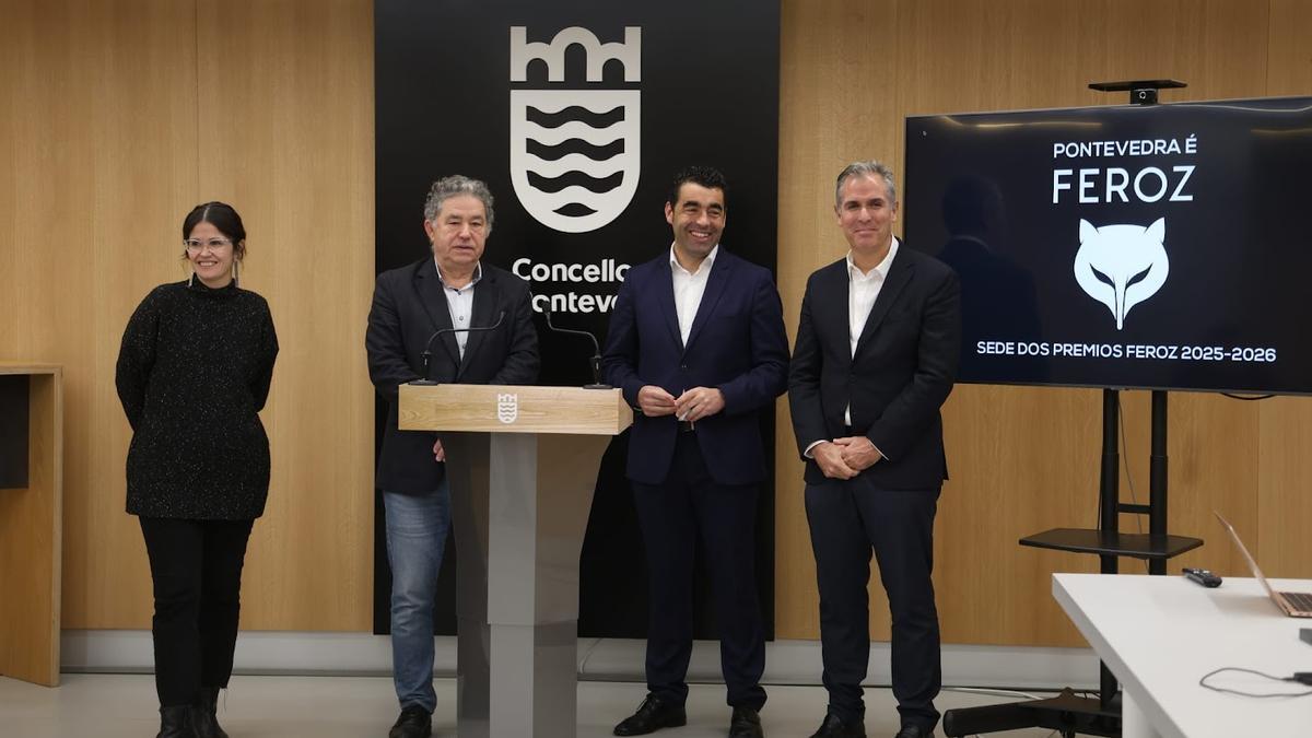 Comparecencia del alcalde y el presidente de la Diputación, esta mañana tras la firma del convenio de colaboración.