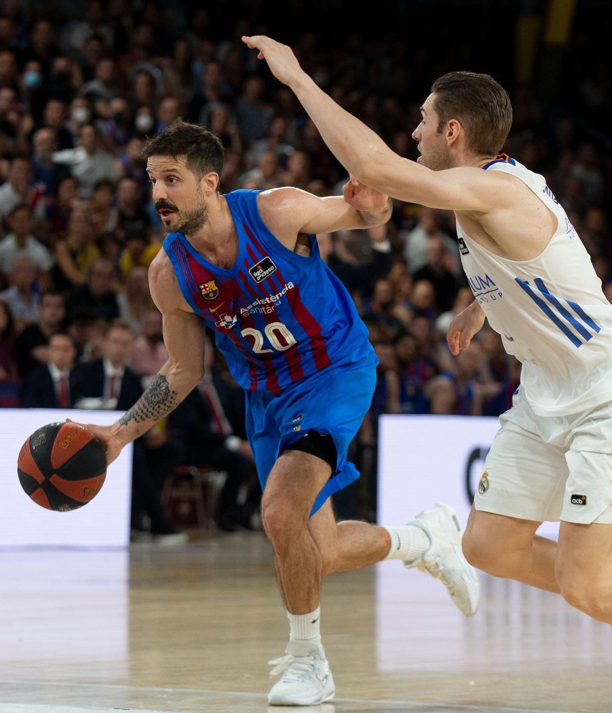 ¡Locura total en el Palau! Así fue el sufrido triunfo del Barça para igualar la final ¡Locura total en el Palau! Así fue el sufrido triunfo del Barça para igualar la final