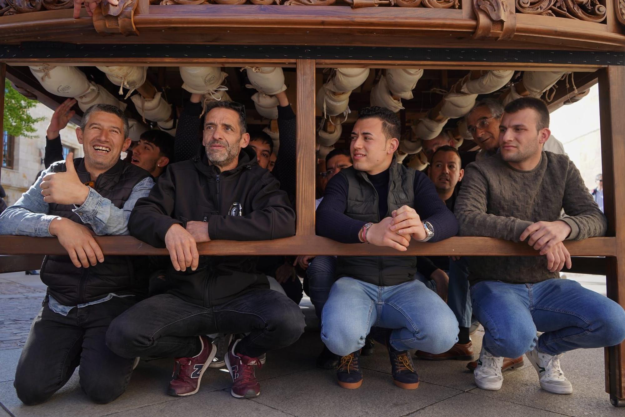 GALERÍA | Traslado de pasos de la Cofradía de Jesús Nazareno de Zamora