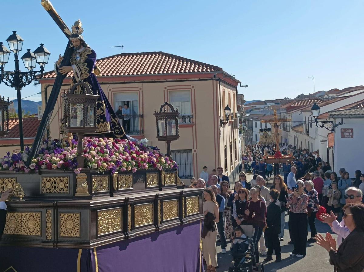 Peñarroya Pueblonuevo. Padre Jesús Nazareno, Stmo. Cristo de la Expiración y Ntra. Sra. de los Dolores. Peñarroya Pueblonuevo. Padre Jesús Nazareno, Stmo. Cristo de la Expiración y Ntra. Sra. de los Dolores.
