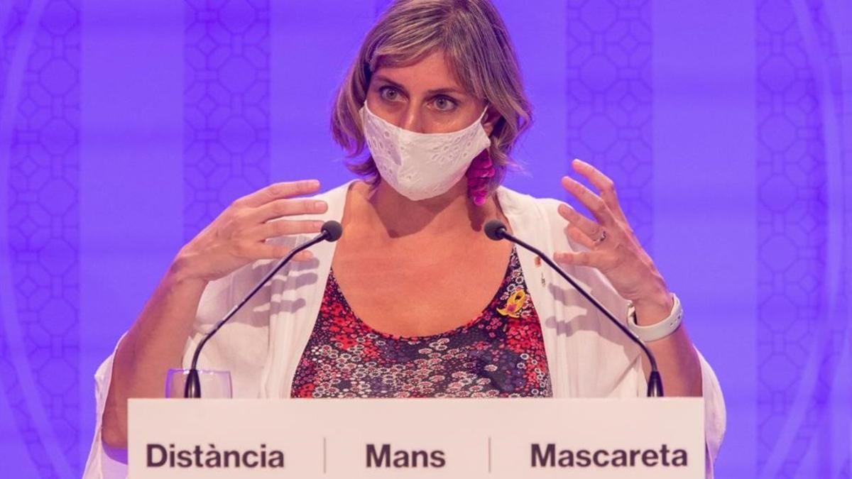 La 'consellera' de Salut, Alba Vergès, durante la presentación del protocolo sanitario del curso.