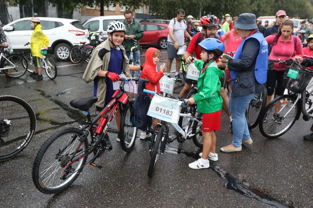 La Fiesta de la Bicicleta desafía a la lluvia