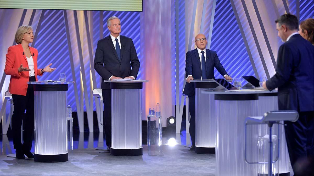 Los cinco candidatos de los Republicanos en la televisón francesa.