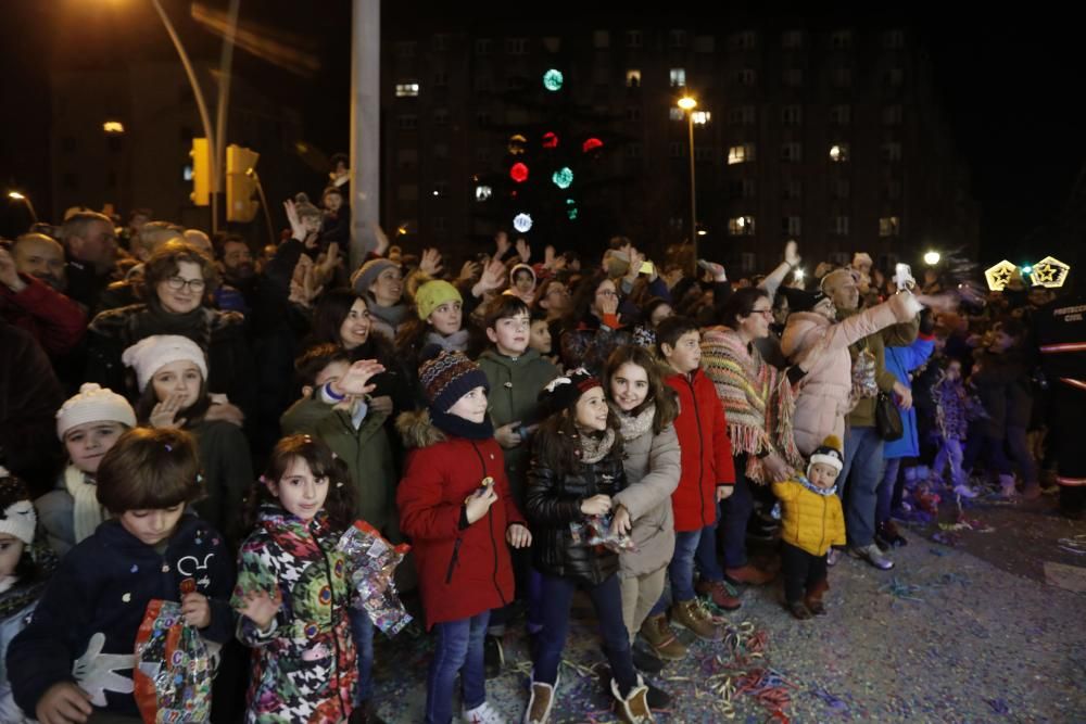 Cabalgata de Reyes 2019 en Gijón