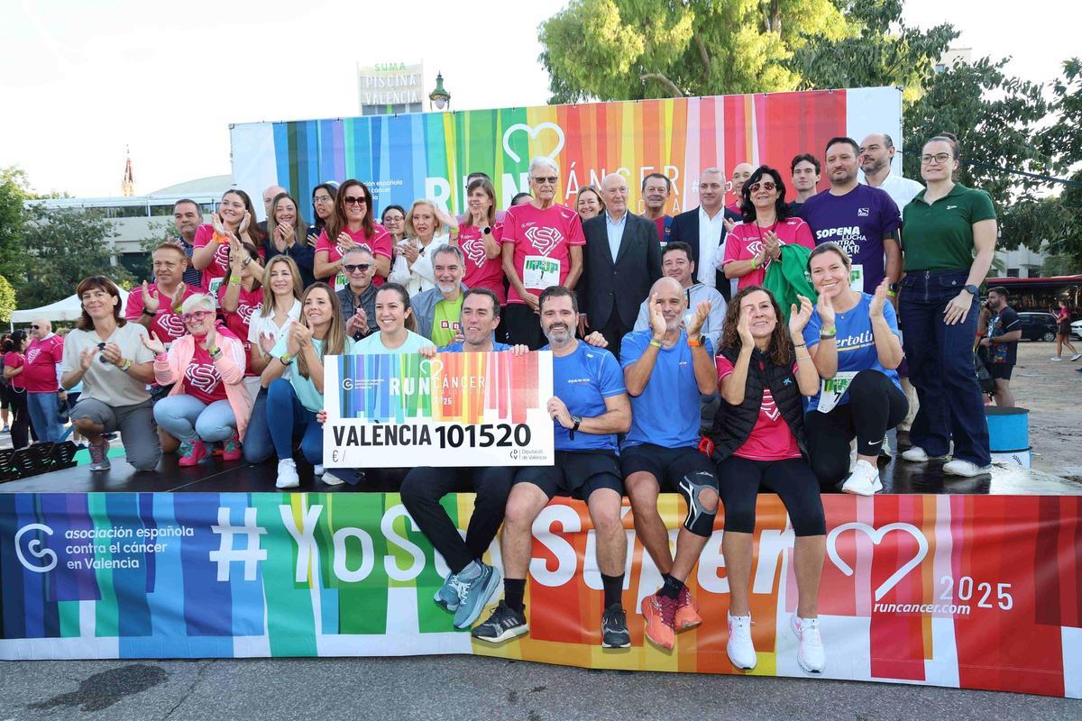 Foto de familia de los patrocinadores