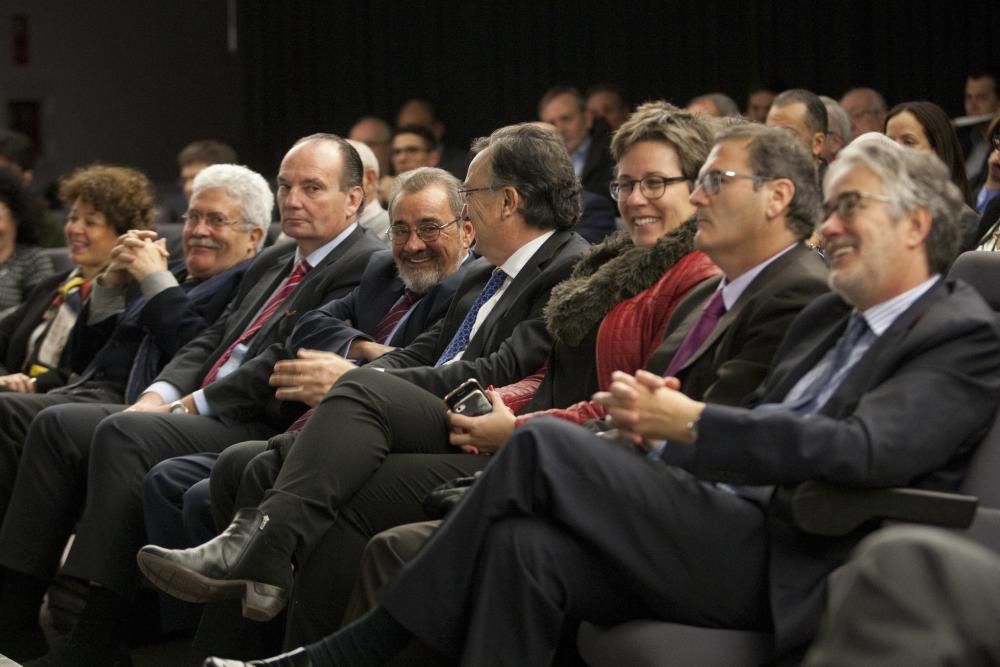 Conferencia de Andrés García Reche en el Club Mercantil