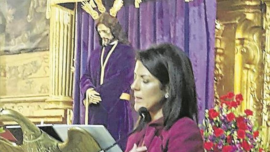 Paula Martos pregona a Jesús preso en Moriles