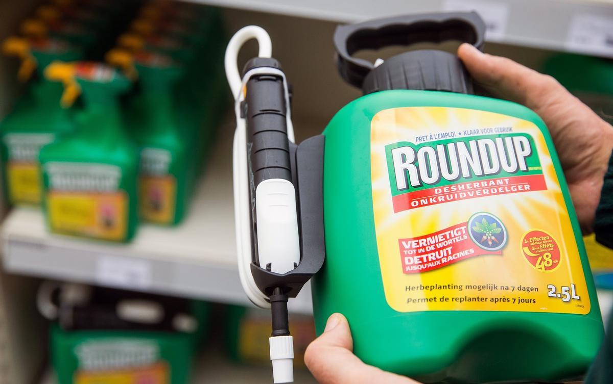 Herbicida RoundUp, con glifosato