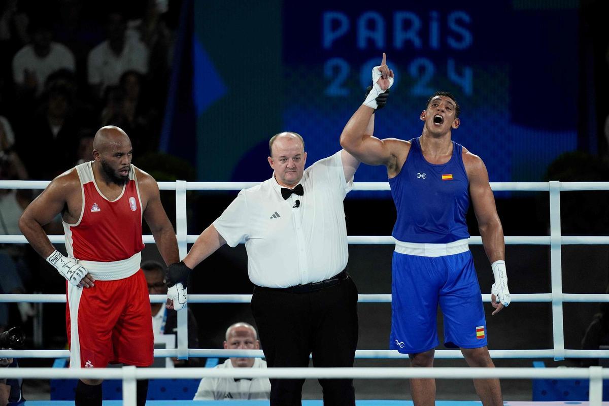 Ayoub Ghadfa supera al francés Djamili-Dini Aboudou.