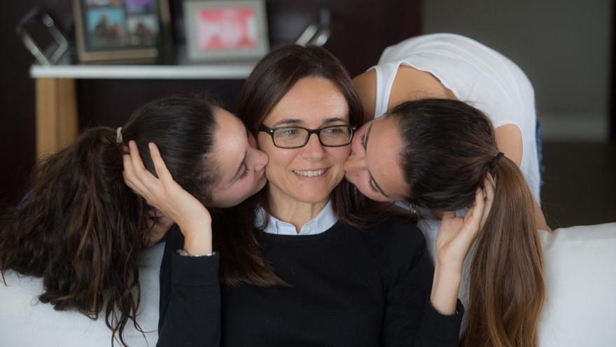 La autoridad emocional sigue siendo de la madre, según un estudio de la UMH de Elche