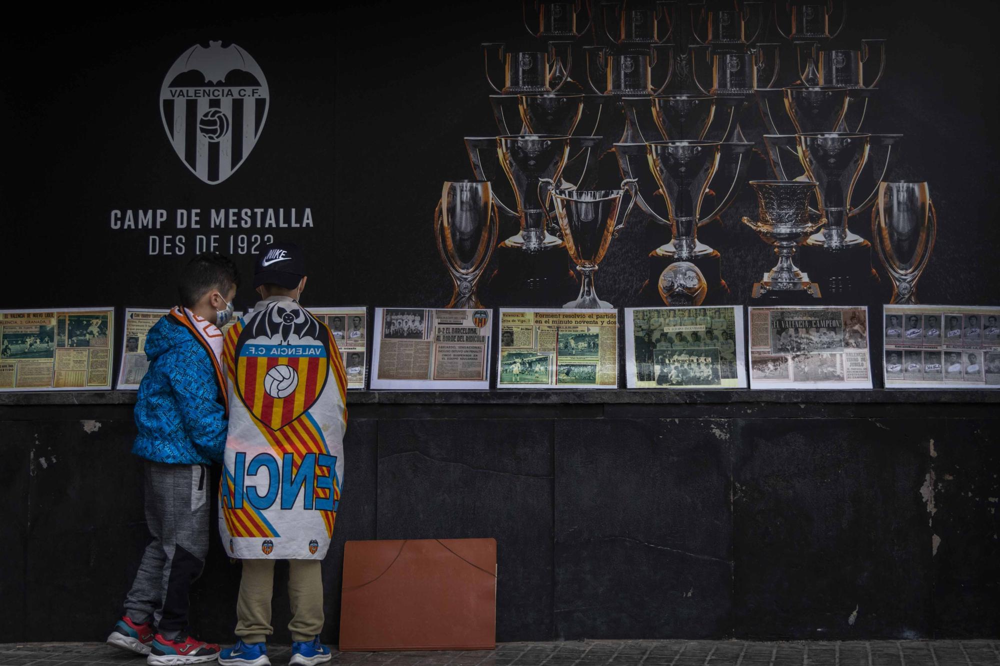 La traca de Forment se convierte en acto de culto del valencianismo