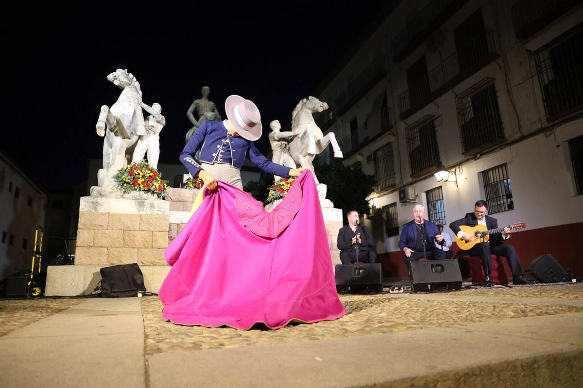 Homenaje a Manolete en Santa Marina