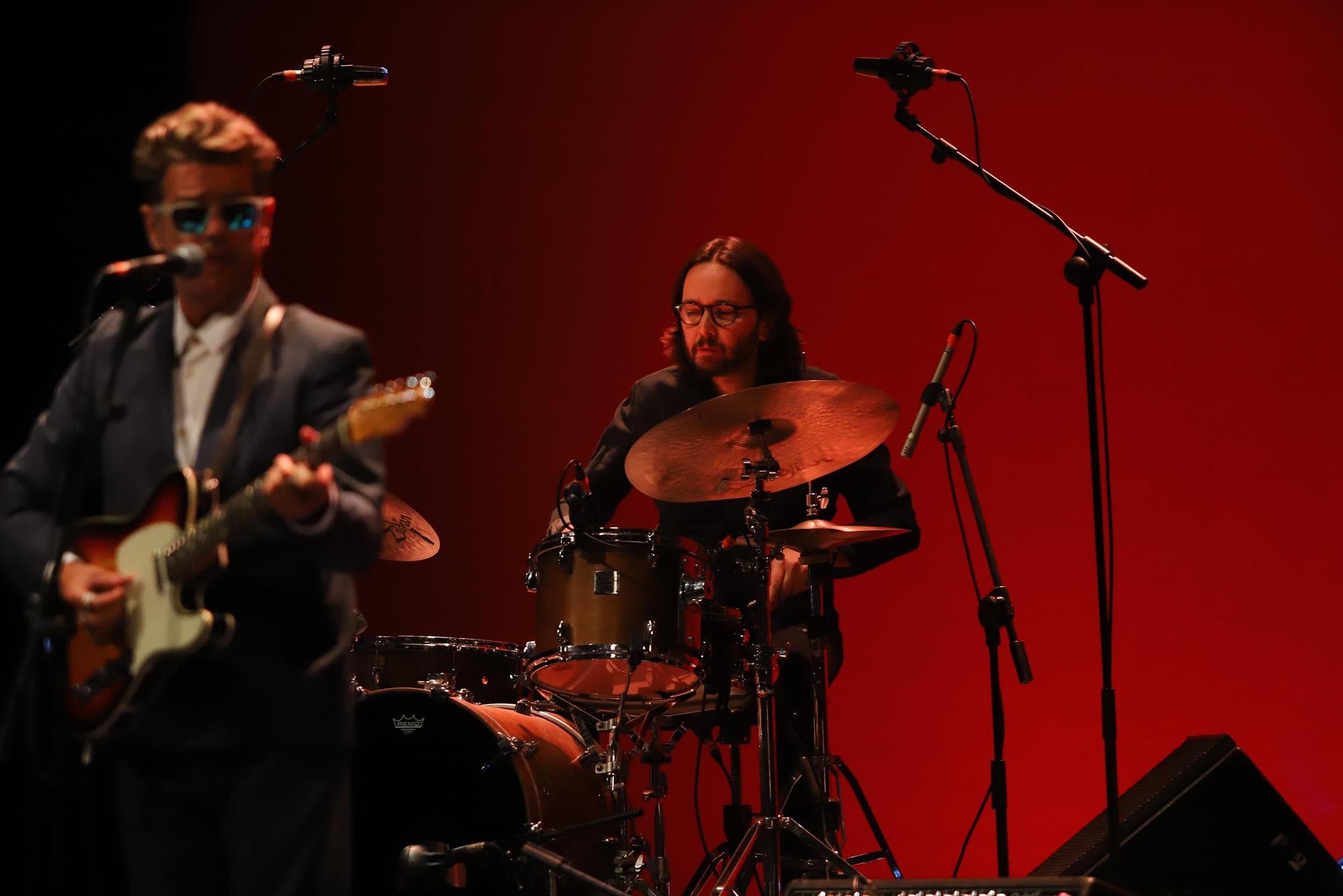 Juan Perro derrocha "Libertad" y emociones en el Gran Teatro de Córdoba