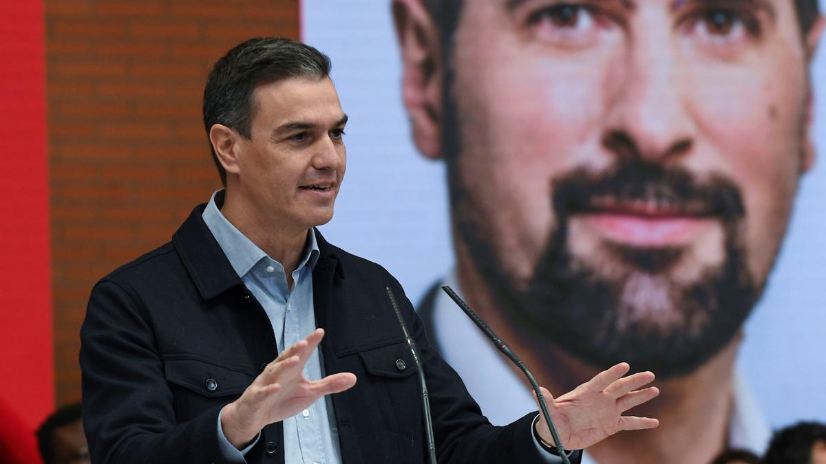 El presidente del Gobierno Pedro Sánchez participa en un act electoral del PSOE