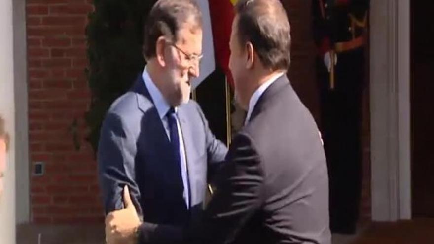 Rajoy recibe en Moncloa al presidente de Panamá
